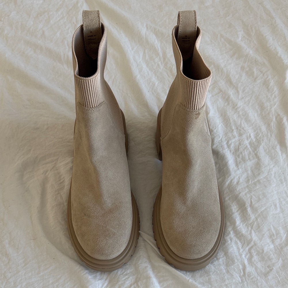 Steve Madden Tan Holley Combat Boots